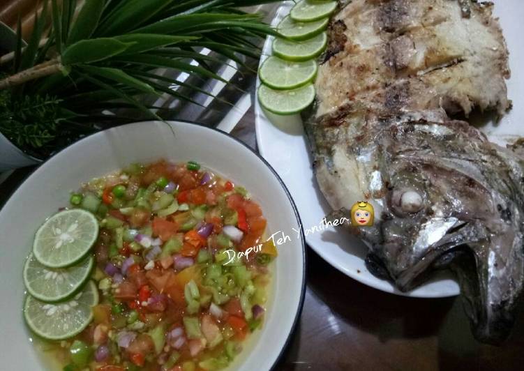 Langkah Mudah untuk Membuat Ikan Kuwe Bakar 🐟 Bumbu Minimalis Sambel Dabu2, Sempurna