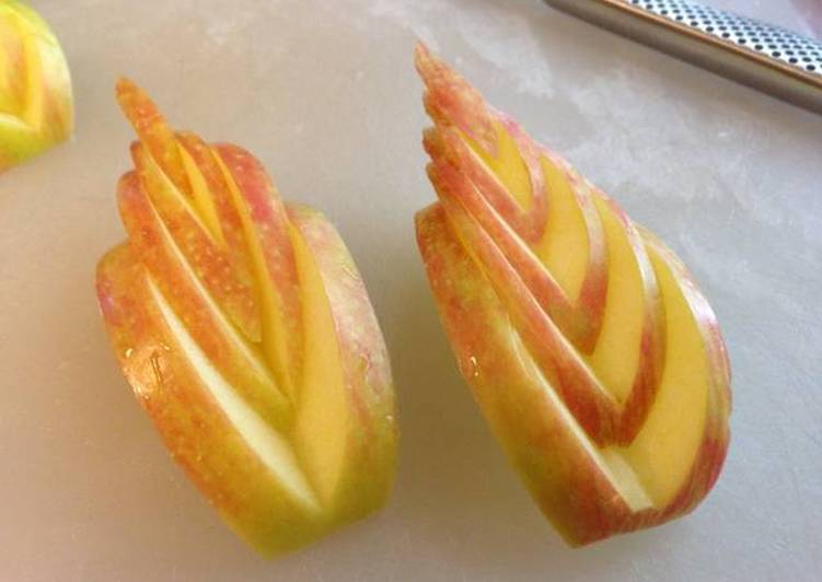 Simple Way to Make Super Quick Homemade Apple Feather