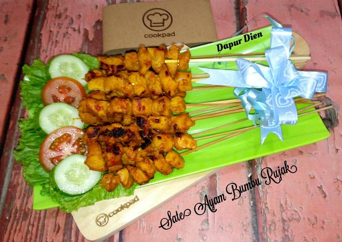 Cara Gampang Menyiapkan Sate Ayam Bumbu Rujak, Menggugah Selera