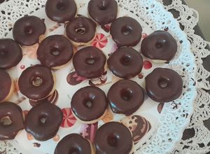 Una foto de Mini donas en máquina