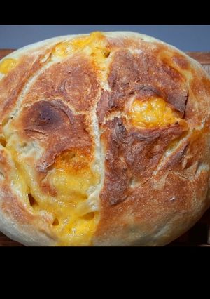 Una foto de Pan casero con queso