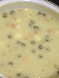 Una foto de Crema de espárragos con queso y choclo