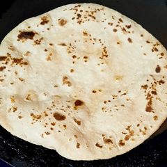 A picture of Sada simple roti.