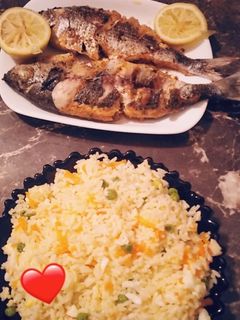 صورة لوصفة سلطة الأرز والسمك ❤️😋