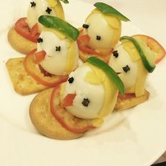 A picture of One bite Egg plate.