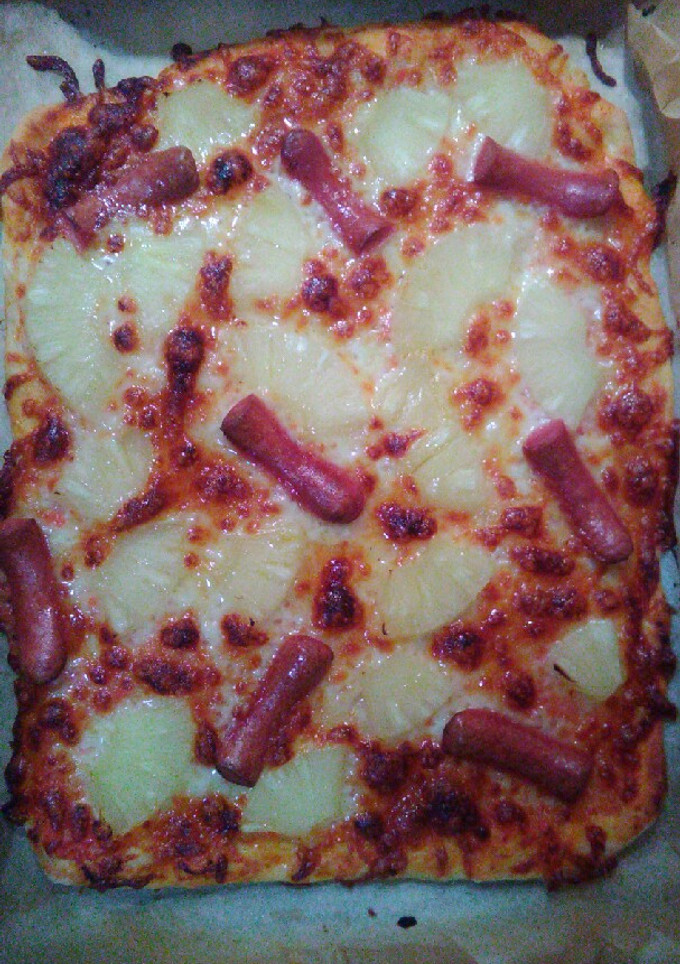 Una foto de Pizza de Frankfurt y piña