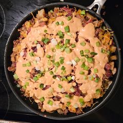 A picture of Cheeseburger potato skillet.