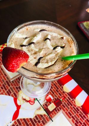 A picture of Ragi chocolate milkshake || Fingermillet chocolate smoothie recipe.