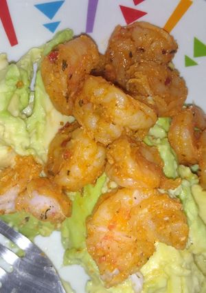 A picture of Spicy Prawn and Avo.