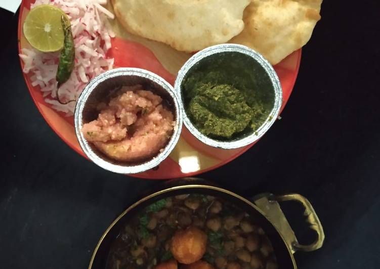 How to Make Homemade Punjabi chole bhature