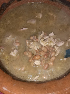 Una foto de Frijoles en caldo verde