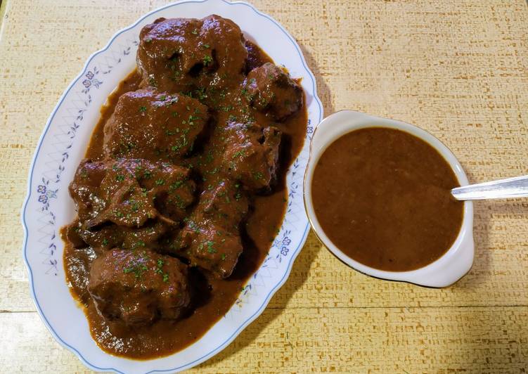 Rabo de Toro estofado