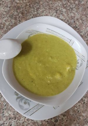 صورة لوصفة شوربة البروكلي الصحية
