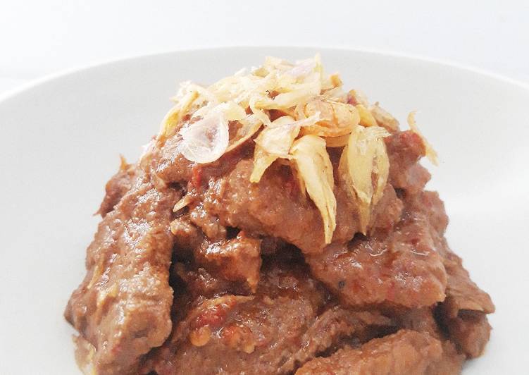 Krengsengan Daging