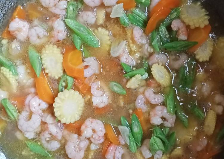 3. Tumis Udang Saos tiram ala Bunda Nam