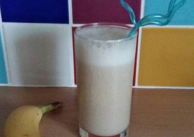 Simple Way to Make Quick Vickys Banana Juice (Vegan Milk Alternative) GF DF EF SF NF
