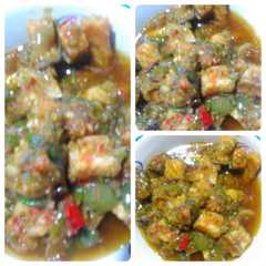 รูปของ Sambal mercon ikan asin nila