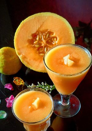 A picture of Muskmelon orange juice.
