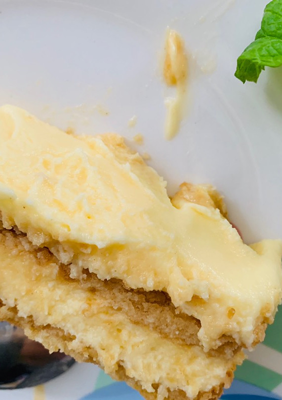 Una foto de Tiramisú de cítricos