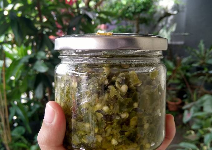 Langkah Mudah untuk Menyiapkan Sambal Awet Cabe Ijo, Bisa Manjain Lidah