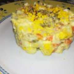 Una foto de Ensalada biof o ensaladilla rumana