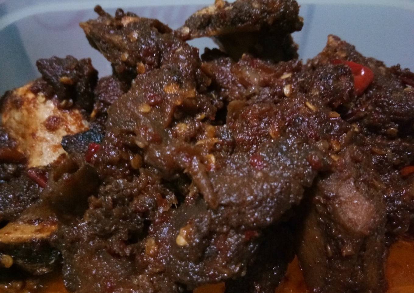 Krengsengan iga sapi