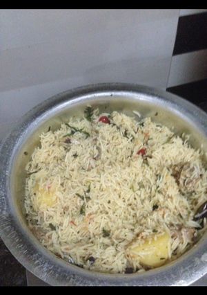 A picture of Chicken yakhni pulao #kokabandcookpad.