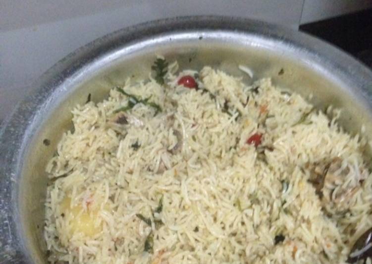 Recipe of Speedy Chicken yakhni pulao #kokabandcookpad