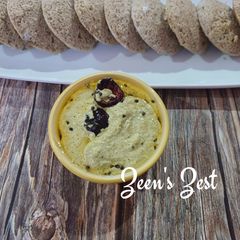 A picture of Peanuts and Roasted Gram Chutney.