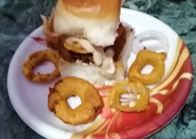 Step-by-Step Guide to Prepare Favorite Spicy burger