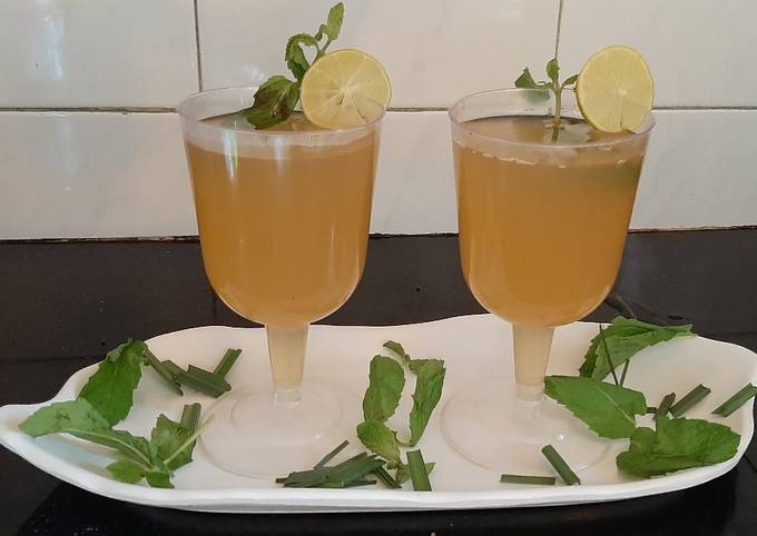 Recipe of Quick Lemongrass Ginger Tea