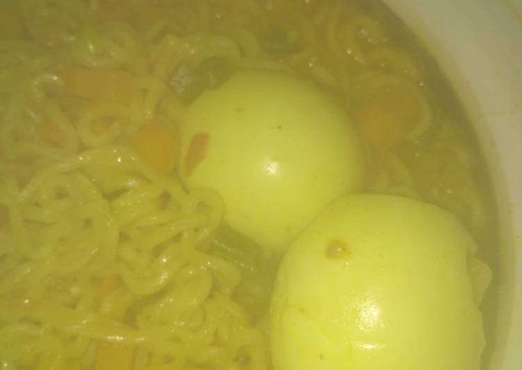 Watery veggies noodles with boiled eggs