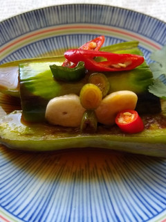 【十分鐘快速上菜】涼拌綠茄 的食譜成品照片
