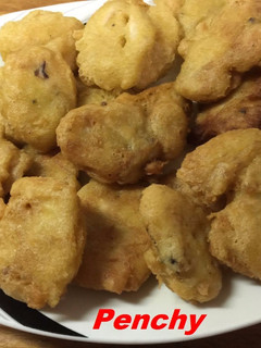 Una foto de Buñuelos de pollo cocido macerado