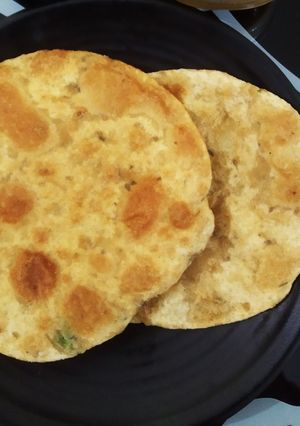 आलू की कचौड़ी (Aloo ki kachori recipe in hindi) रेसिपी मुख्य फोटो