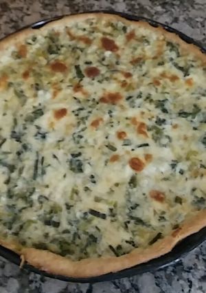 Una foto de Tarta de puerro a los tres quesos