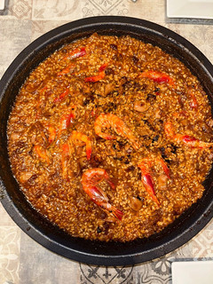 Una foto de Arroz de calamares o chipirones