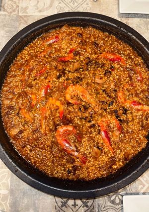 Una foto de Arroz de calamares o chipirones