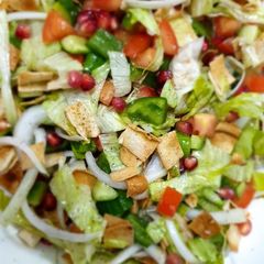 A picture of Fatoosh Salad.