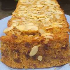 Bolu Pisang Kurma রেসিপির প্রধান ছবি