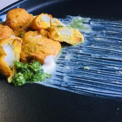 A picture of Carrot-Onion bhajia.