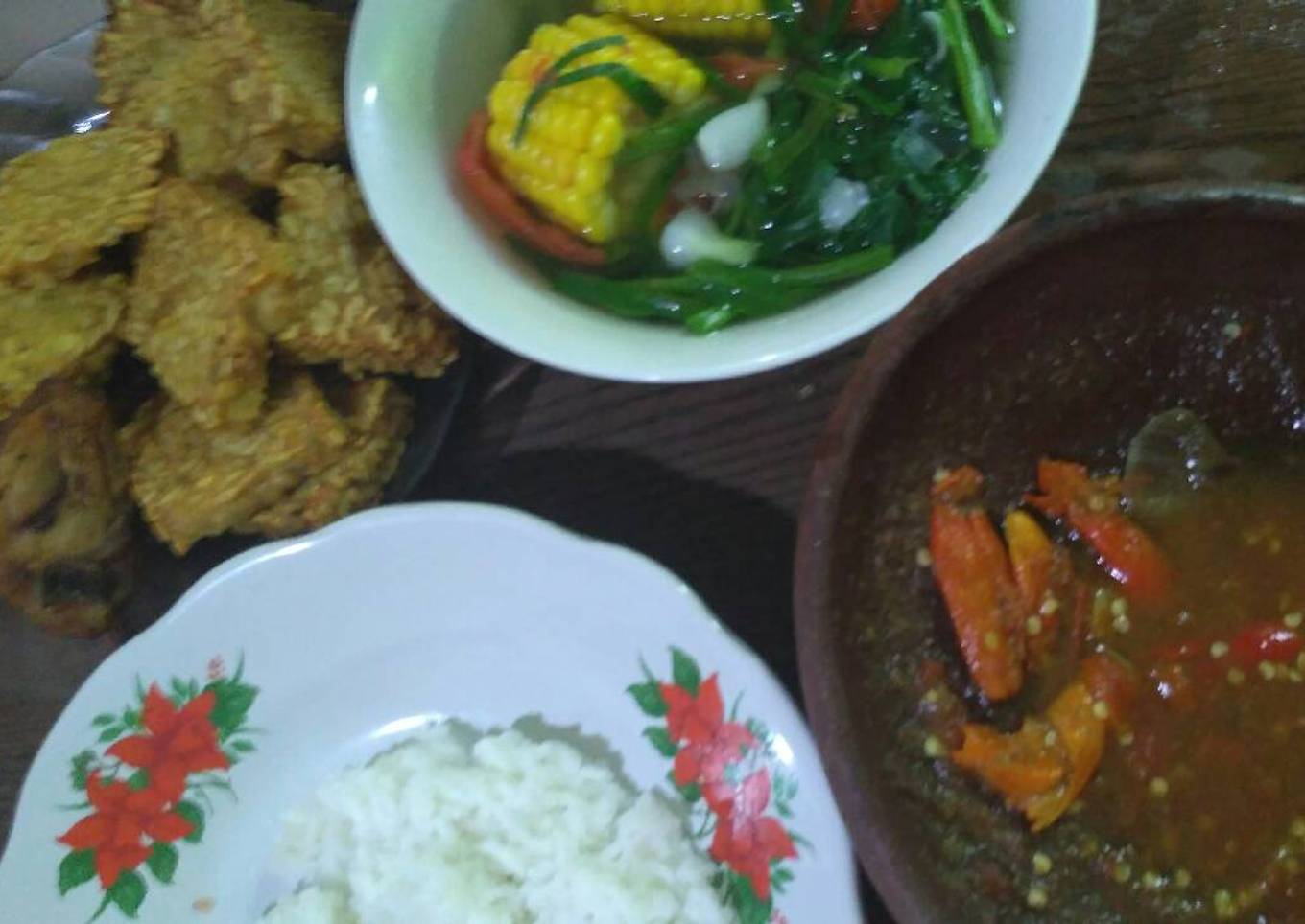 Sayuran asam kangkung jagung manis memang enak.
