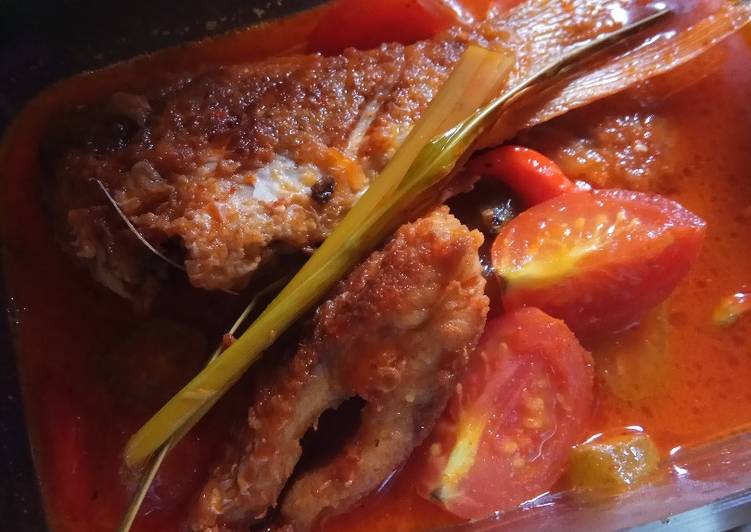 Ikan nila merah kuah asam pedas 😋😋😋