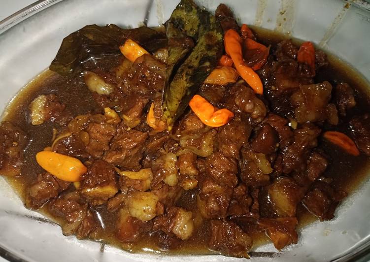 Daging iga saus teriyaki