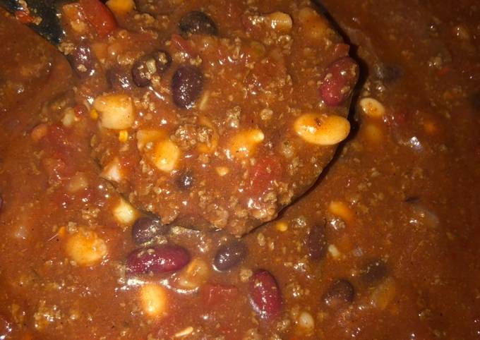 Recipe of Award-winning 30 minute one pot chili