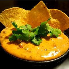 A picture of Mike's Cheesy Chili Con Queso Dip.