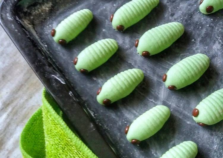 Simple Way to Make Homemade Caterpillar Cookies
