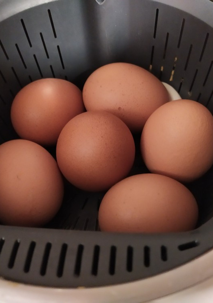 Una foto de Huevos cocidos Tmx