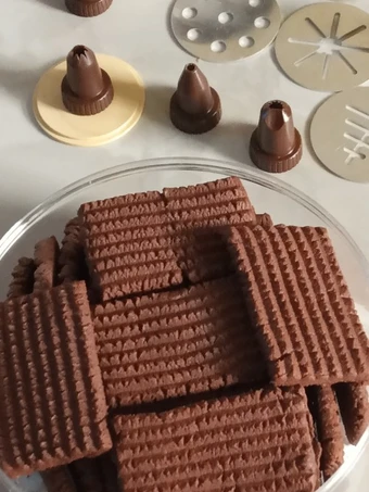 Cara Mudah Membuat Resep Semprit coklat yang Sempurna Anti Ribet, Lezat