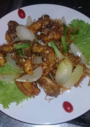 Hình của món Gà chiên mắm.